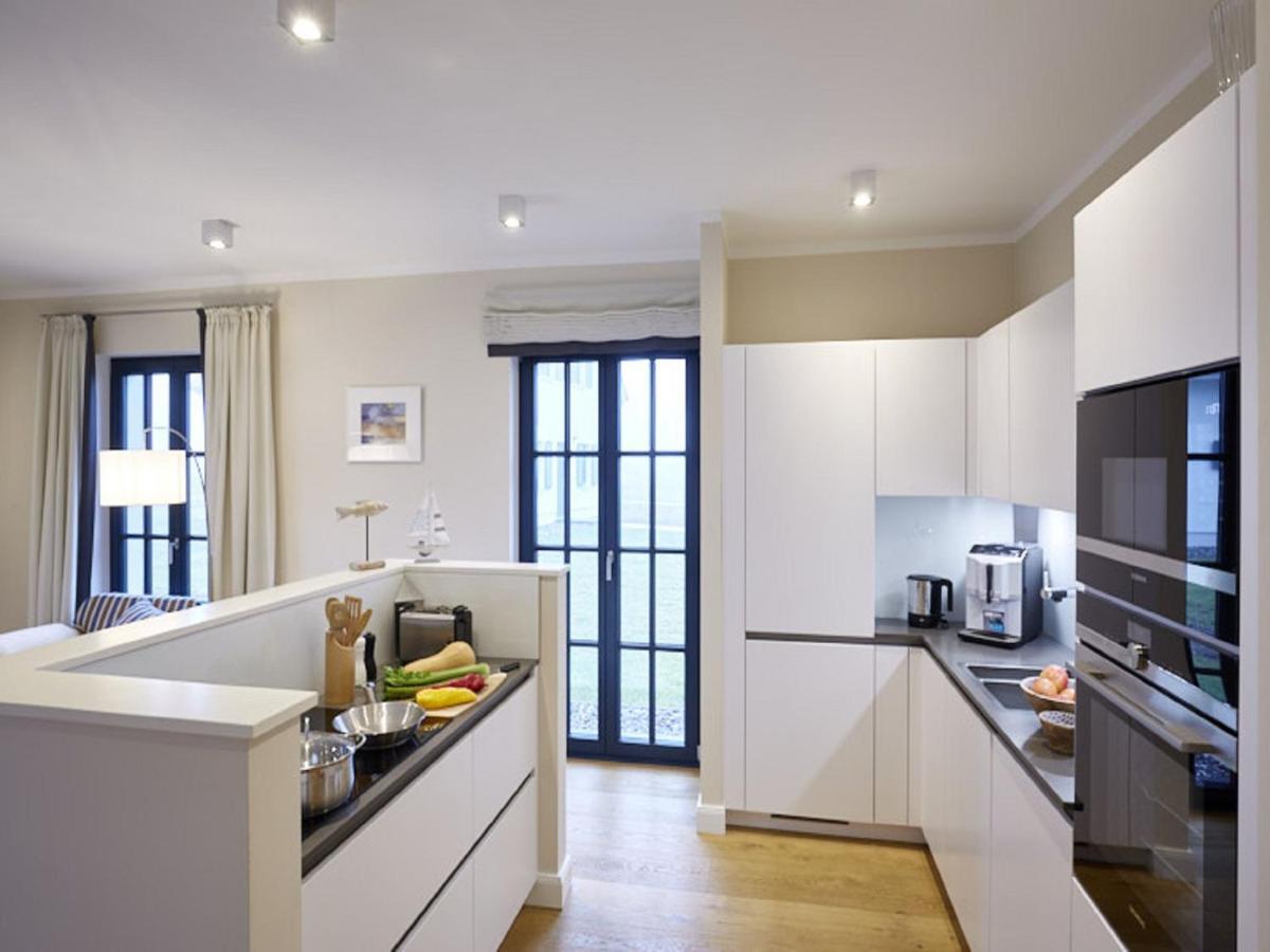 Reetland Am Meer - Luxus Reetdachvilla Mit 3 Schlafzimmern, Sauna Und Kamin F15 德兰斯克 外观 照片