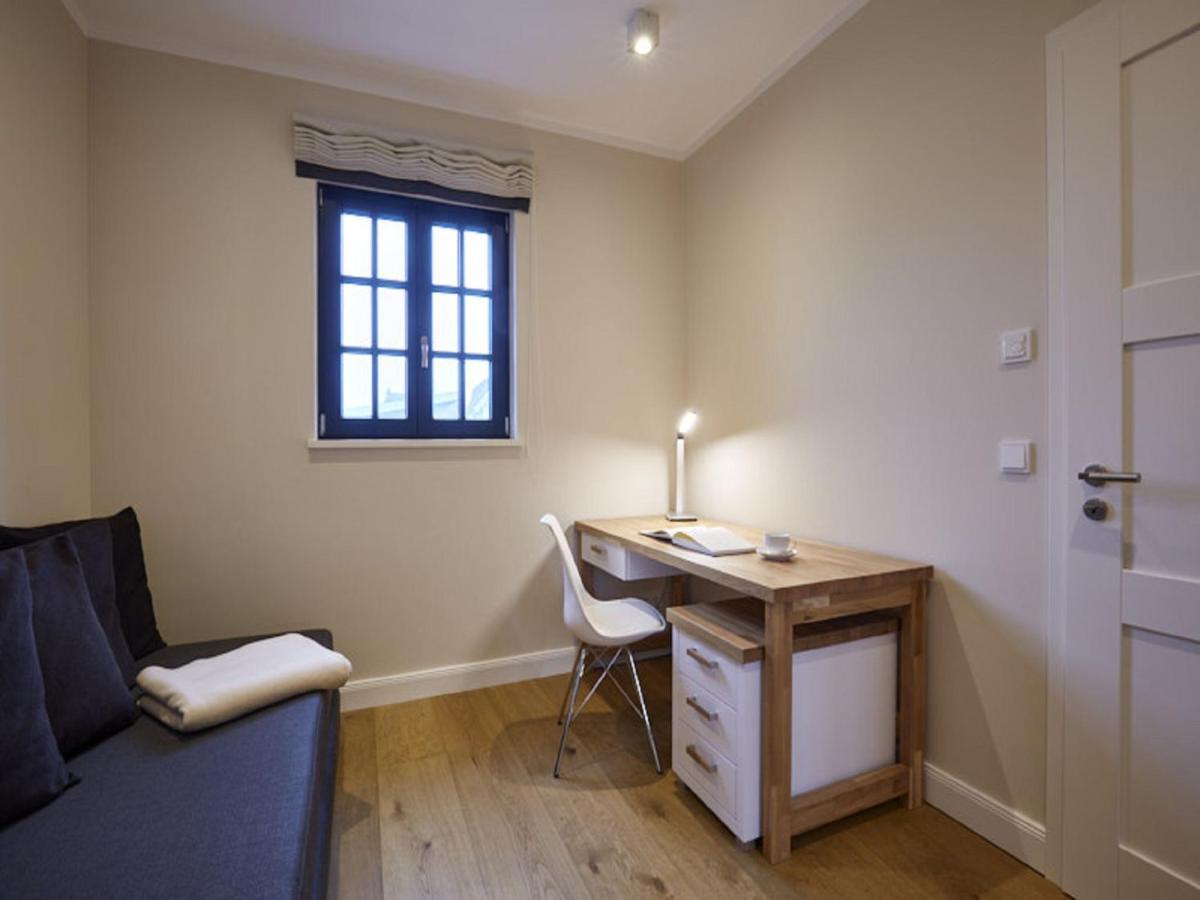 Reetland Am Meer - Luxus Reetdachvilla Mit 3 Schlafzimmern, Sauna Und Kamin F15 德兰斯克 外观 照片