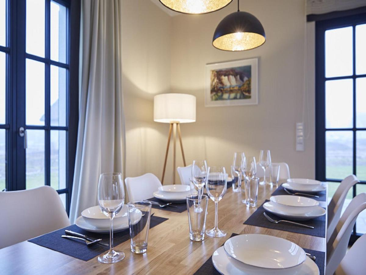 Reetland Am Meer - Luxus Reetdachvilla Mit 3 Schlafzimmern, Sauna Und Kamin F15 德兰斯克 外观 照片